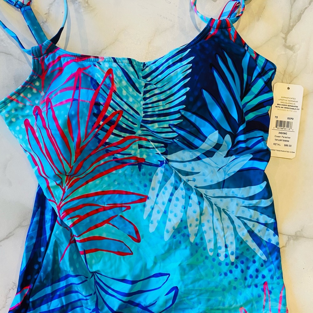 Tankini Top! 34d/36c Underwire with Tags